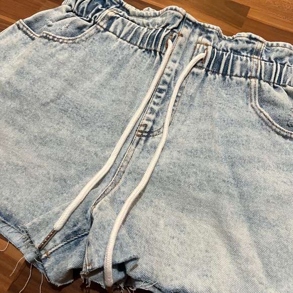 COPY - Brand NEW! Wild Fable Denim Shorts - Picture 2 of 5